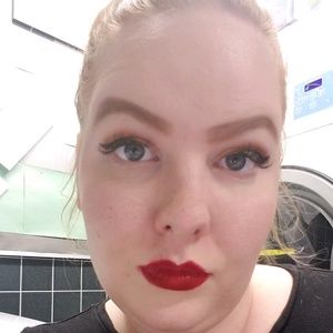 Meet your Posher, Faith